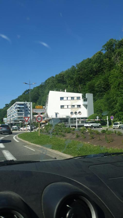 Studio Meuble Au Rdc , Proche Lac 艾克斯莱班 外观 照片